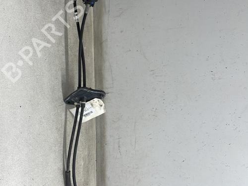 Used Gear lever RENAULT MASTER III Van (FV) 2.3 dCi 135 FWD (FV0N, FV08, FV06, FV00, FV1S) (136 hp) 32681981