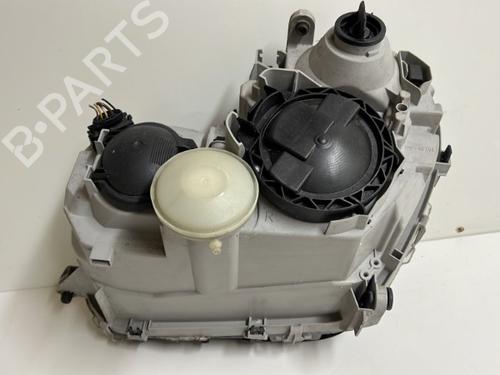 Right headlight MERCEDES-BENZ C-CLASS (W203) C 200 CDI (203.007) | BP19134140C29 