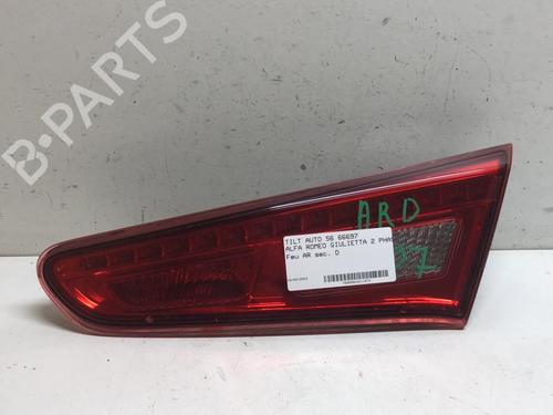 Used Right tailgate light Right tailgate light ALFA ROMEO GIULIETTA (940_) 2.0 JTDM (940.FXL1A) (140 hp) 18219734 18219734