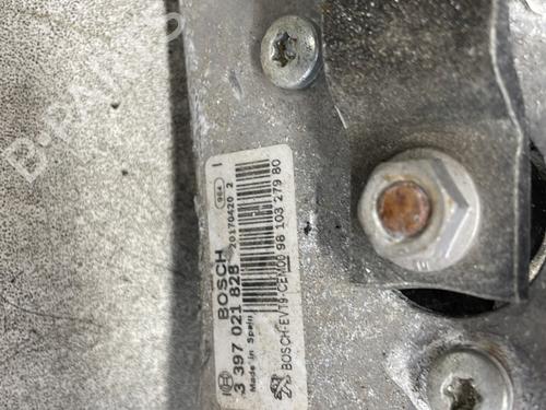 Used Front wipers mechanism Front wipers mechanism PEUGEOT 308 SW II (LC_, LJ_, LR_, LX_, L4_) 1.6 BlueHDi 100 (99 hp) 33849934 33849934