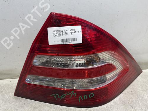 Used Right taillight MERCEDES-BENZ C-CLASS (W203) C 180 Kompressor (203.046) (143 hp) 27652216