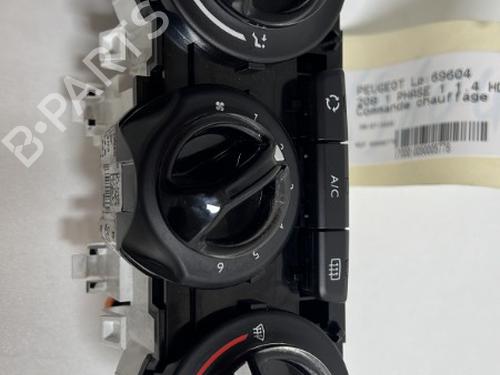 Used Climate control Climate control PEUGEOT 208 I (CA_, CC_) 1.4 HDi (68 hp) 18830327 18830327