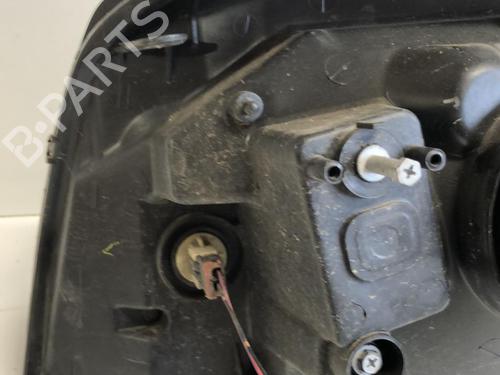 Right headlight NISSAN X-TRAIL I (T30) 2.2 Di 4x4 | BP18210863C29 