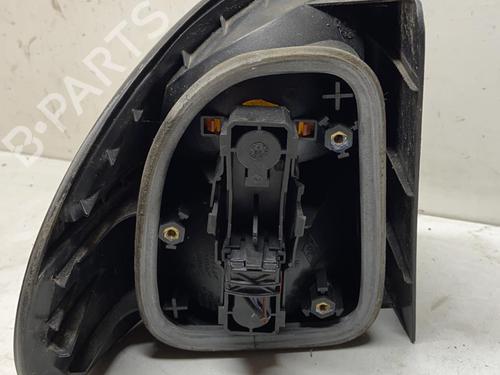 Used Right taillight Right taillight 18221067 18221067