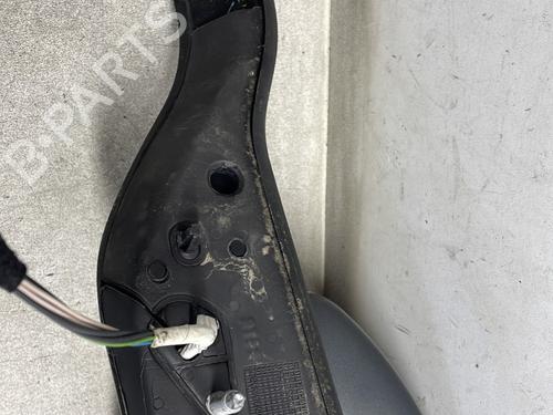 Used Right mirror Right mirror 32506768 32506768