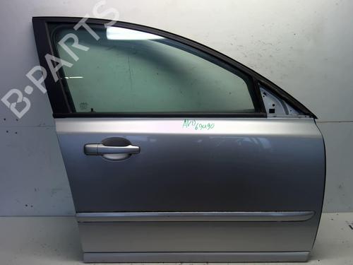 Used Right front door VOLVO V50 (545) D2 (114 hp) 22236168