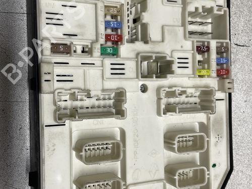 Used Fuse box Fuse box RENAULT SCÉNIC III (JZ0/1_) 1.5 dCi (110 hp) 33738150 33738150