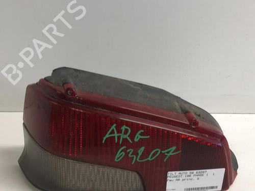 Used Left taillight PEUGEOT 106 I (1A, 1C) 1.0 (50 hp) 18220697