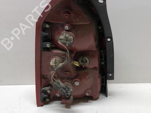 Used Right taillight HYUNDAI TUCSON (JM) 2.0 CRDi (136 hp) 18228161
