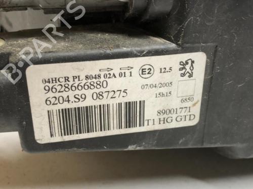 Faro izquierdo PEUGEOT 206 Hatchback (2A/C) 1.4 HDi eco 70 (68 hp) 18208603