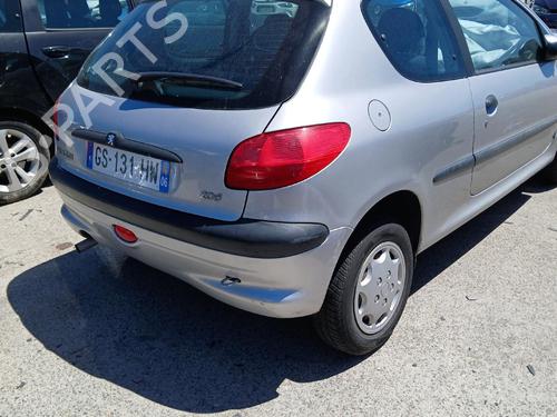 Used Parts PEUGEOT 206 Hatchback (2A/C) 1.4 i 4971569