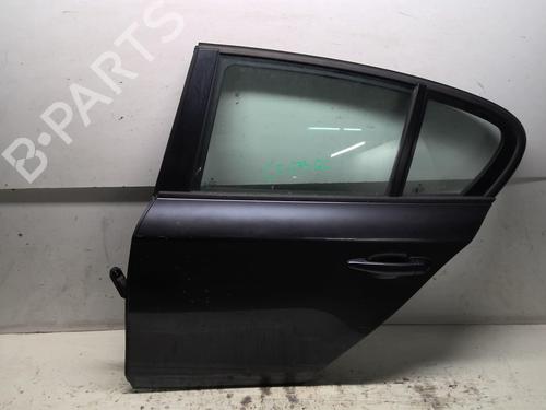 Used Left rear door BMW 1 (E87) 118 d (143 hp) 18231319