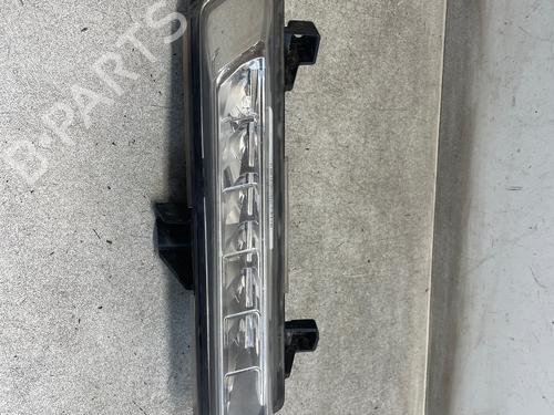 right-daytime-light-renault-clio-iv-bh_-2012-2013-2014-2015-2016-2017-2018-2019-2020-2021-34182629 main image