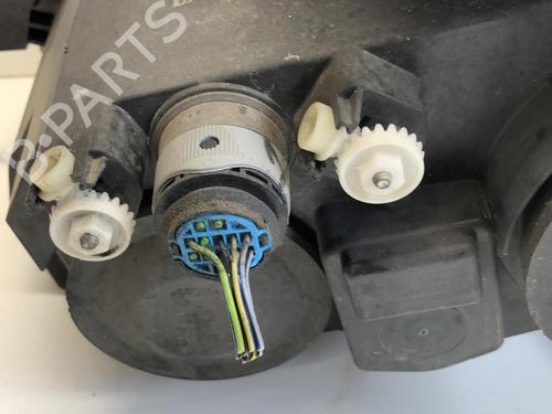 Højre forlygte LANCIA MUSA (350_) 1.3 D Multijet (350.AXG11, 350.AXG1A) (90 hp) 18214086