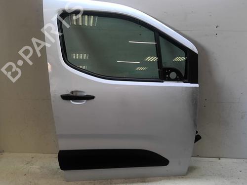 Used Right front door Right front door 38111881 38111881