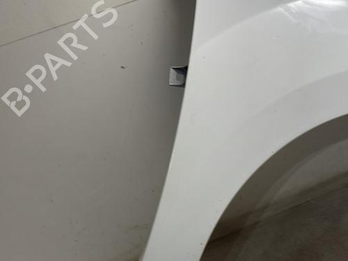 Used Right front fenders Right front fenders 30408922 30408922
