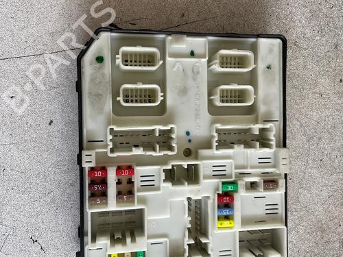 fuse-box-renault-master-iii-van-fv-2010-34146358 main image