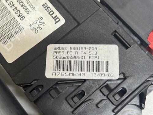 Vindusheismotor høyre foran PEUGEOT 307 Break (3E) 1.6 16V (109 hp) 18230052