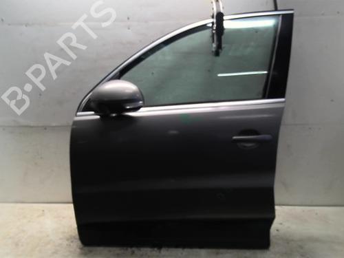 Used Left front door VW TIGUAN (5N_) 2.0 TDI 4motion (170 hp) 32017283