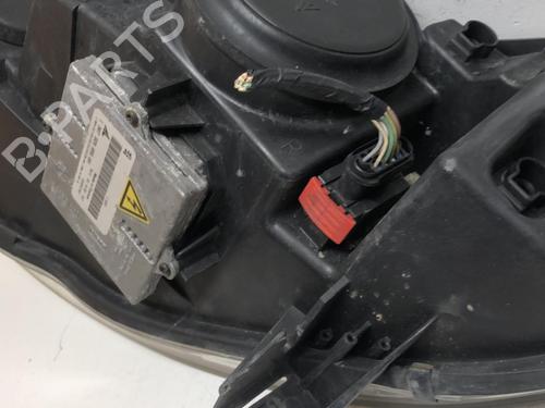 Used Right headlight Right headlight PEUGEOT 407 (6D_) 2.0 HDi 135 (6DRHRH, 6DRHRE, 6DRHRG, 6DRHRJ) (136 hp) 18227236 18227236
