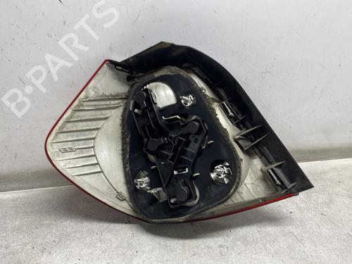 right-taillight-bmw-1-e87-2003-2004-2005-2006-2007-2008-2009-2010-2011-2012-2013-31337142 main image
