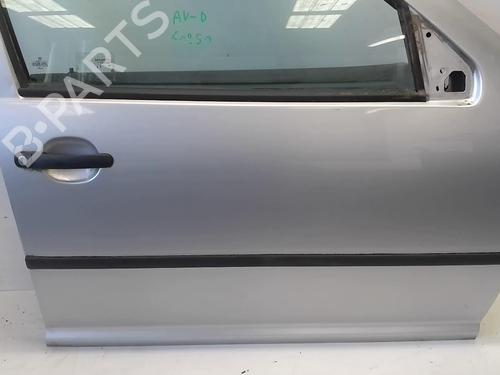 Used Right front door Right front door 18208964 18208964