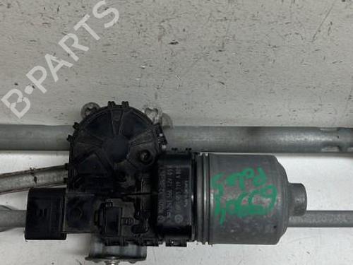 Used Front wipers mechanism Front wipers mechanism 18212257 18212257