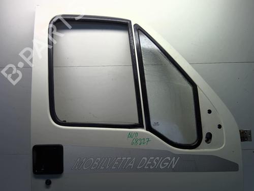 Used Right front door Right front door 18223008 18223008