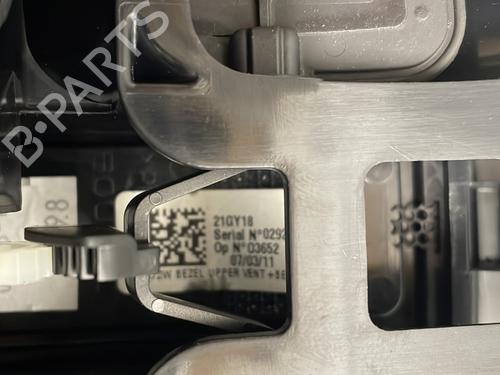 Air vent TOYOTA AURIS (_E15_) 1.8 Hybrid (ZWE150_, ZWE150R) | BP29718442I21 