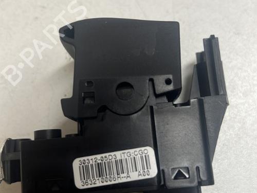 Used Switch Switch RENAULT SCÉNIC III (JZ0/1_) 1.5 dCi (110 hp) 18215748 18215748