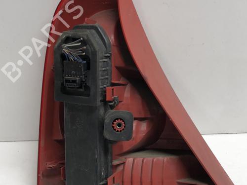 Used Right taillight Right taillight 18217568 18217568