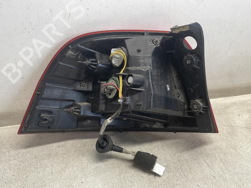 right-taillight-kia-rio-iii-ub-2011-2012-2013-2014-2015-2016-2017-29481668 main image