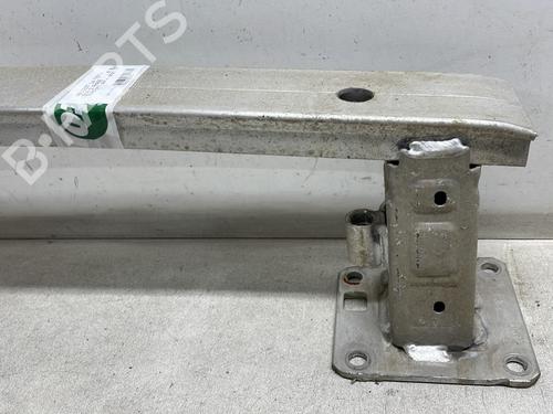 Rear bumper reinforcement PEUGEOT 308 II (LB_, LP_, LW_, LH_, L3_) 1.6 BlueHDi 120 | BP28490469C73 