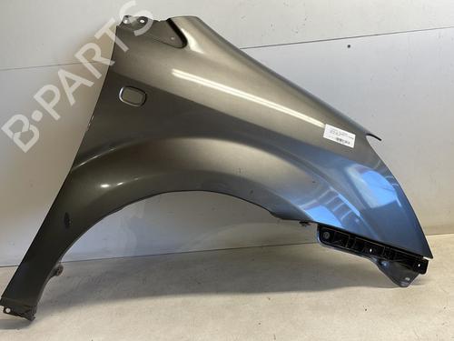 Used Right front fenders TOYOTA COROLLA Verso (ZER_, ZZE12_, R1_) 2.2 D-4D (AUR10_, AUR10R) (136 hp) 25918481