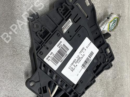 Used Electronic module Electronic module CITROËN C3 II (SC_) 1.4 HDi 70 (SC8HZC, SC8HR0, SC8HP4) (68 hp) 33123865 33123865