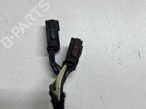 Used Right mirror Right mirror 22654164 22654164