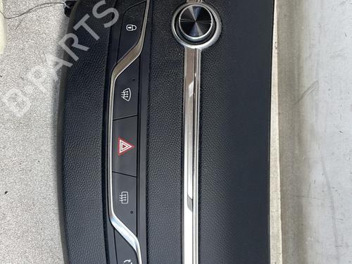 Used Switch Switch PEUGEOT 308 II (LB_, LP_, LW_, LH_, L3_) 1.6 HDi 100 (99 hp) 33632124 33632124