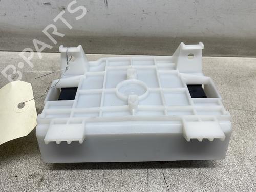 card-reader-renault-captur-i-j5_-h5_-2013-29185542 main image