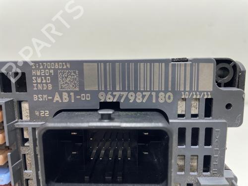Fuse box CITROËN C4 II (NC_) 1.6 HDi 90 | BP39729710E1 - Image 2