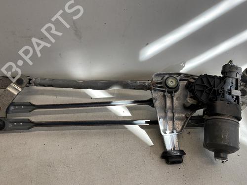 Used Front wipers mechanism Front wipers mechanism 24618298 24618298