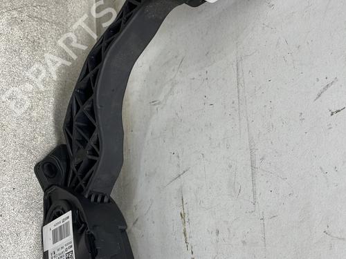 BP32317017I4 main image