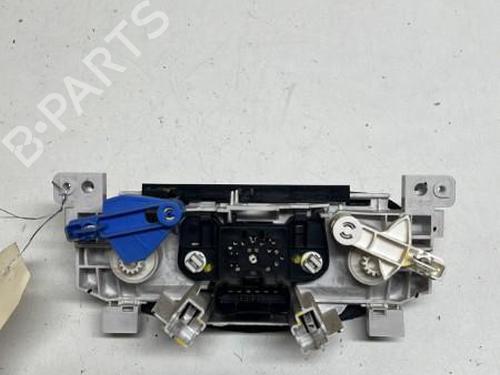 Used Climate control Climate control DACIA DUSTER (HS_) 1.5 dCi (HSMC) (107 hp) 18212482 18212482
