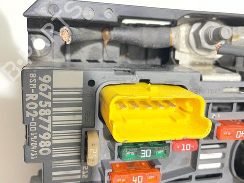 Fuse box PEUGEOT 407 Coupe (6C_) 2.0 HDi | BP38705599E1 - Image 3