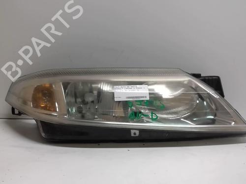 Used Right headlight RENAULT LAGUNA II (BG0/1_) 1.8 16V (BG04, BG0B, BG0C, BG0V) (117 hp) 18214978