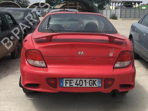 Left headlight HYUNDAI COUPE II (GK) 1.6 16V | BP18220212C28 