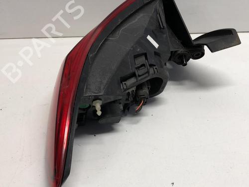 Used Right taillight RENAULT CLIO IV (BH_) 1.5 dCi 90 (90 hp) 18208451