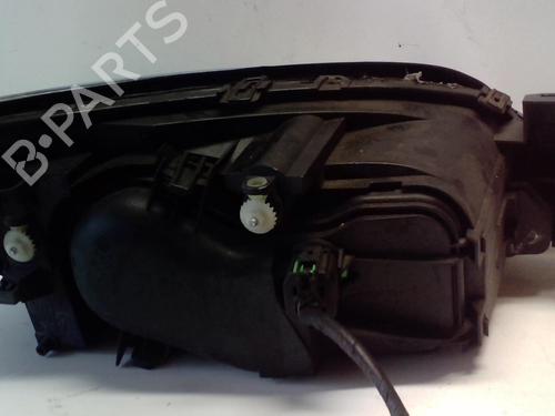Used Left headlight FORD MONDEO III (B5Y) 2.0 16V DI / TDDi / TDCi (90 hp) 18221939