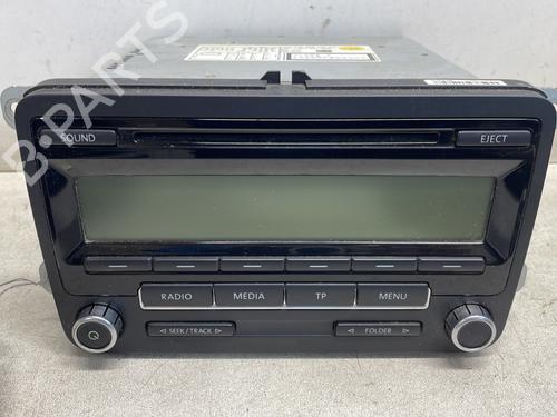 Bilradio VW GOLF V Variant (1K5) 1.9 TDI (105 hp) 26167578