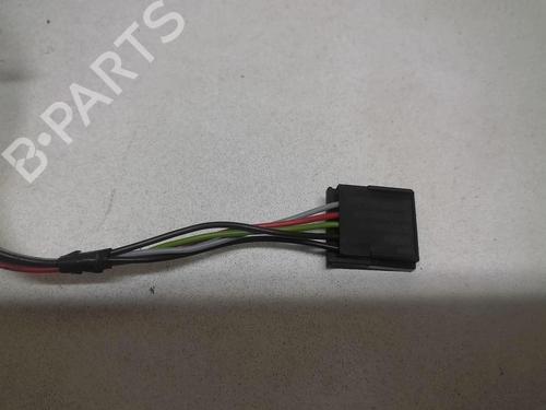 Used Right mirror BMW 3 (E46) 316 i (105 hp) 18232134