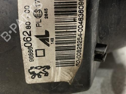 Right headlight PEUGEOT 206+ (2L_, 2M_) 1.4 HDi eco 70 | BP31997852C29